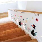 Super Mignon Noir Et Blanc De Bande Dessinée Lapin Fleurs Stickers Muraux Enfants Chambre Décoration Amovible Animal Applique Armoire size 60x90 mj8009 - Image 2