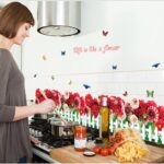 SAMHEZ SK7002 Red Roses Hedge Wall Sticker [50 x 70 cm] - Image 2