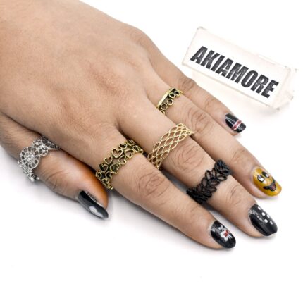 pack of 5 personality knuckle rings with heart and inlay rhinestone design in burnished in gold tone