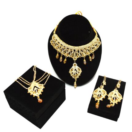 gold nagina jwellery set