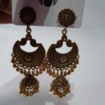 Golden Bali with jhumki style earring - Image 3