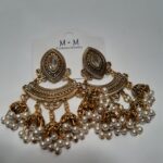 Kundan pearl bunde earring