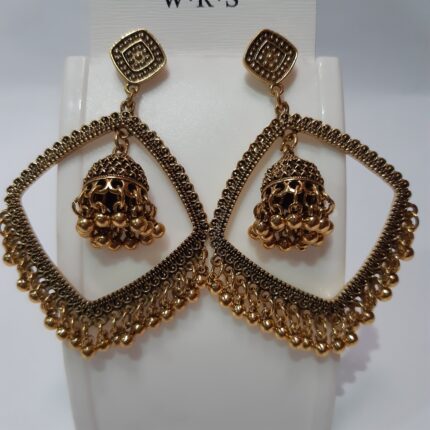 Antique gold jhumki earring