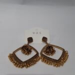 Antique gold jhumki earring - Image 4