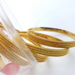 GOlden 4 banGles - Image 4