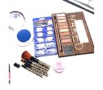 pack of 46 makeup deal '99 - Image 3