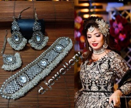 beautiful antique bridal set